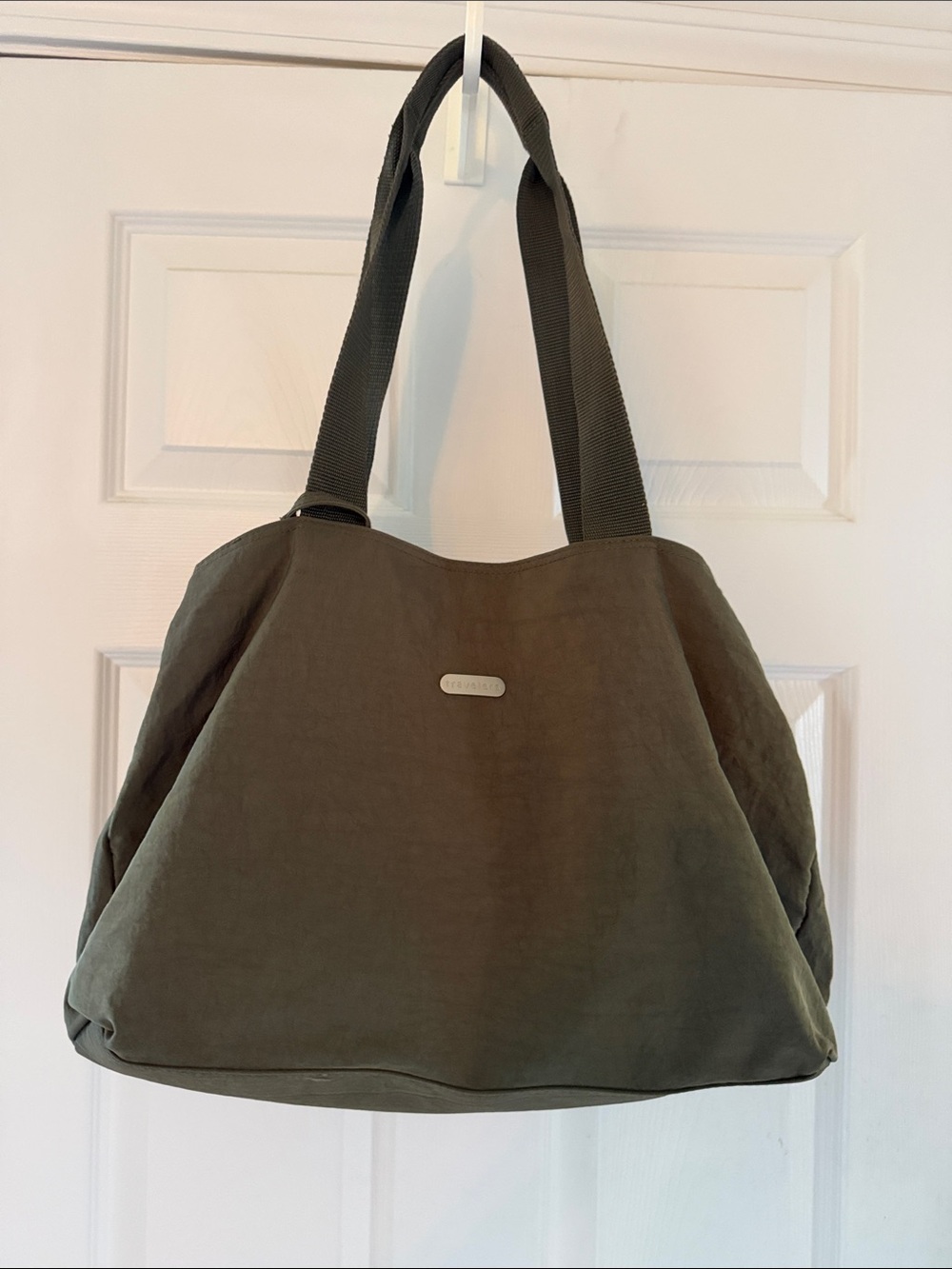 Chico’s Travelers Stylish Shale/Olive Color Overnight Bag/Tote EC